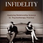 پویائی خیانت: بکارگیری علم روابط درمورد شیوه های روان درمانی