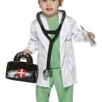 دکتر بازی در کودکان