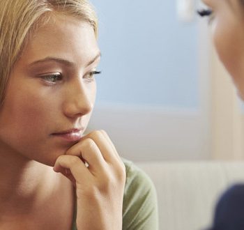 فراتر از نگرانی - روان‌شناسان چگونه به بیماران دارای اختلالات اضطرابی کمک می‌کنند